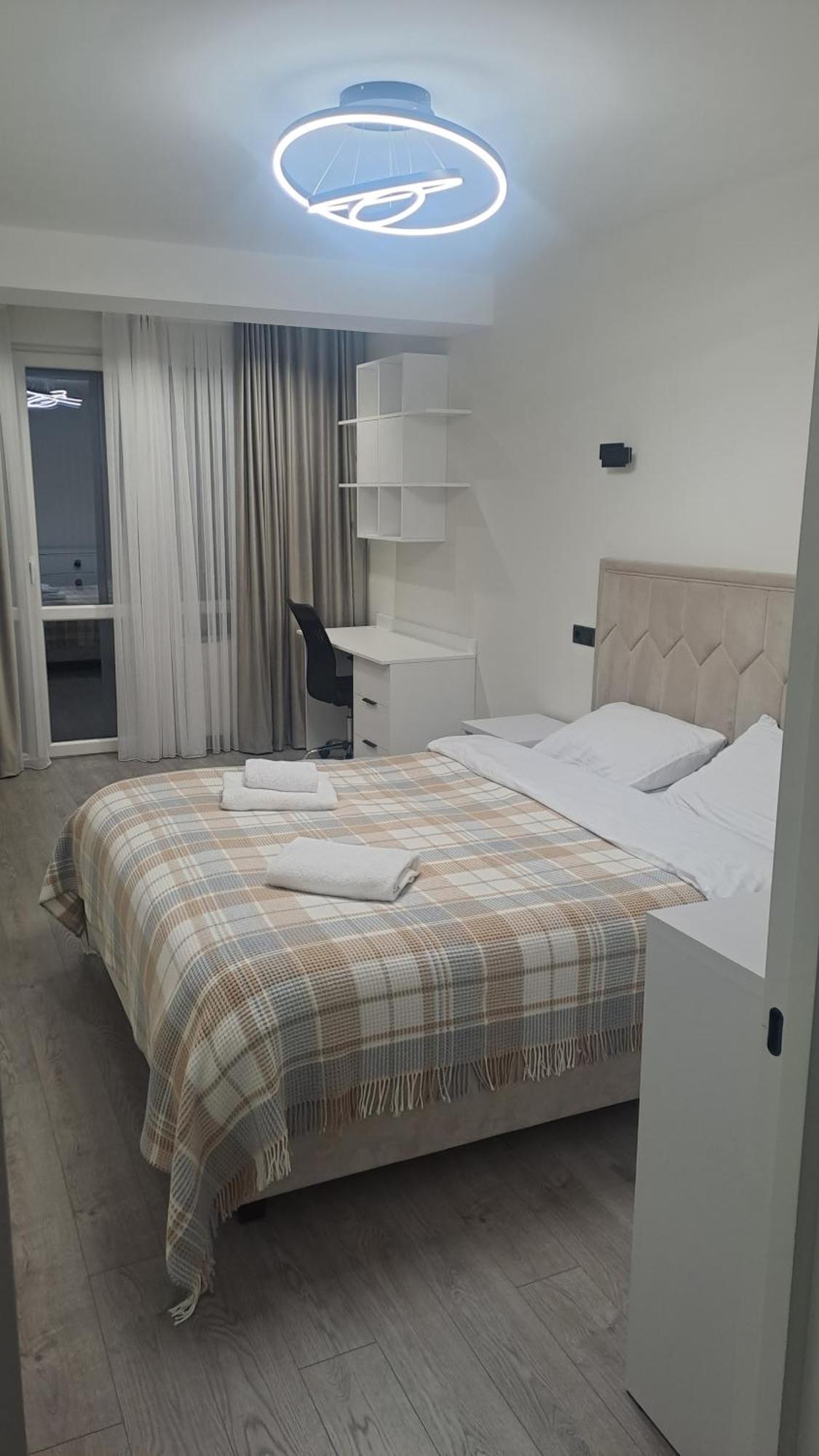 Апартаменты Аэропорт Кишинев 24&24 Экстерьер фото